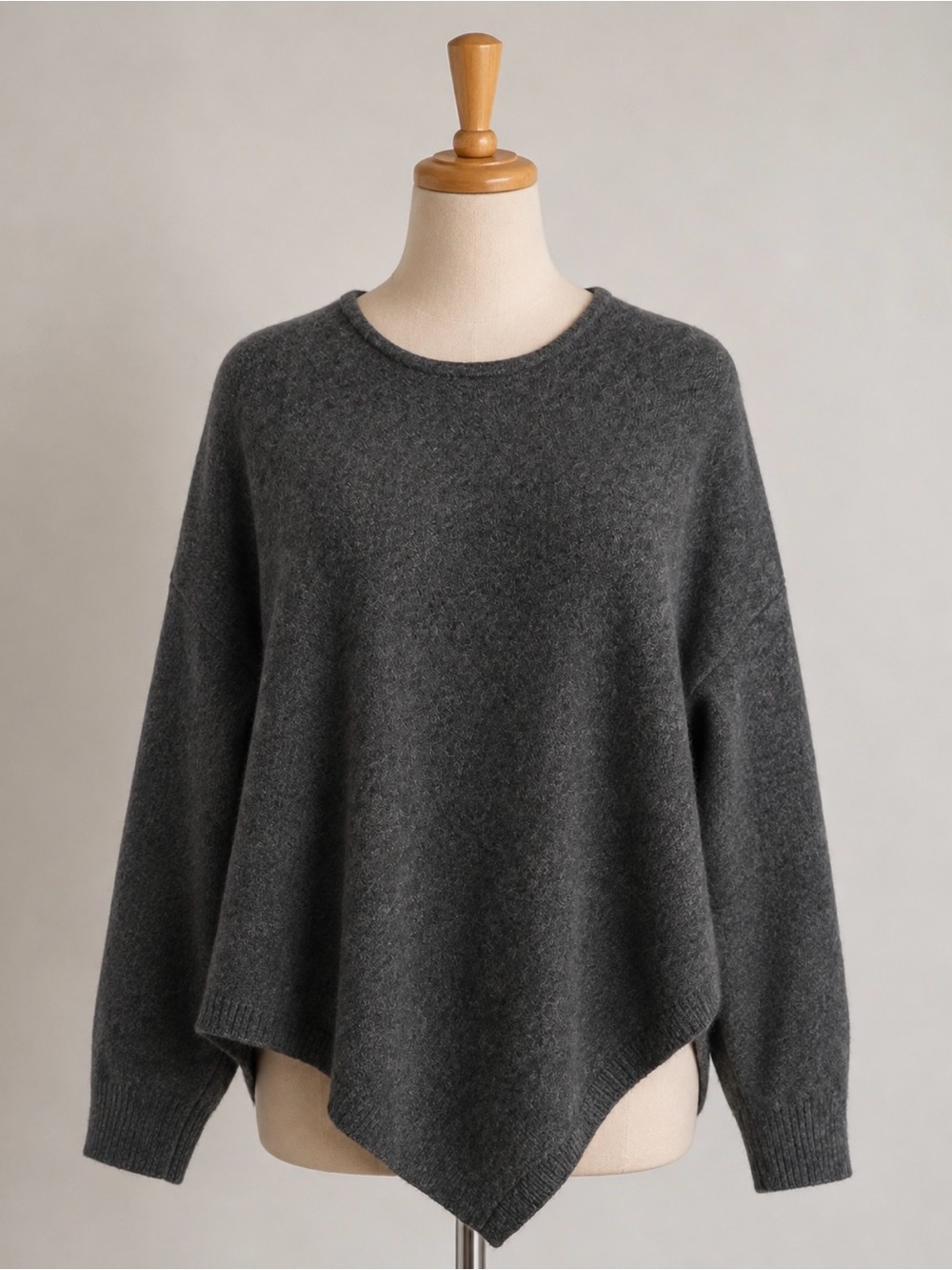 Vince Camuto Charcoal Gray Crewneck Pullover Sweater